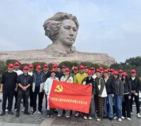 寻根红色路，聚力新征程